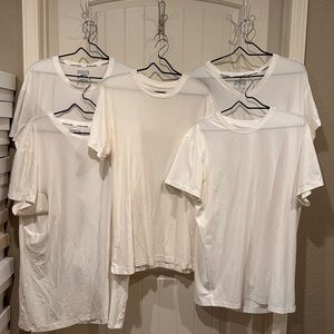 5 Men’s Duluth Trading and Under Armour t-shirts